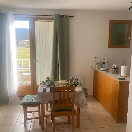 Appartamento Bright With Balcony *