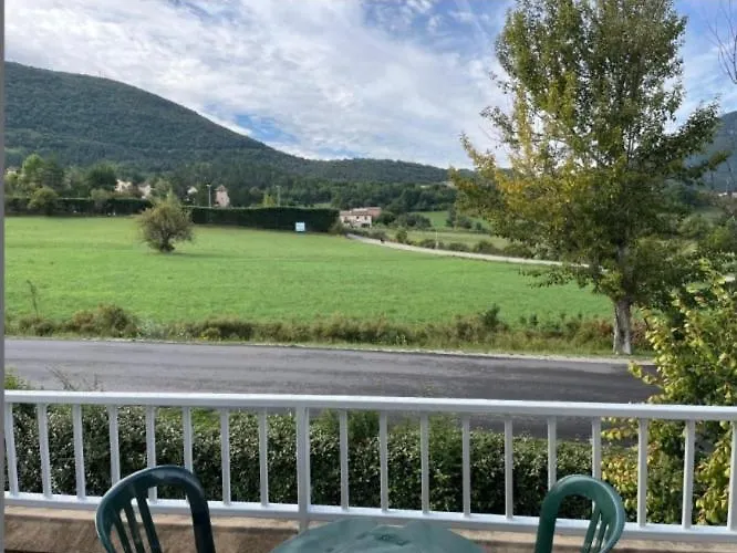 Bright With Balcony Montbrun-les-Bains